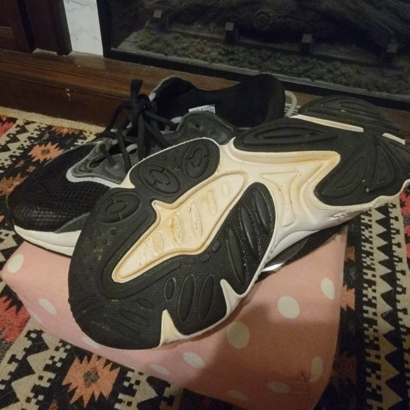 Adidas Ozweego Core Black Solar Green - Picture 3 of 9